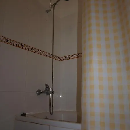 Casa Da Estrada Nova Apartamento *